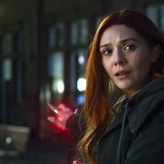 MCU: Russo Brothers Rejected Elizabeth Olsen's Scarlet Witch Crown Nod