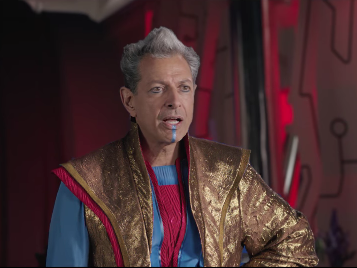 Why Jeff Goldblum's Grandmaster Isn't Blue in Thor: Ragnarok