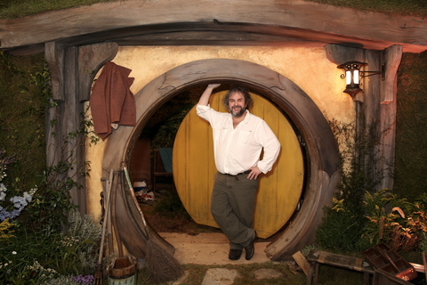 Sir Peter Jackson attends a photocall for 'The Hobbit: The Battle Of The Five Armies' on December 3, 2014
