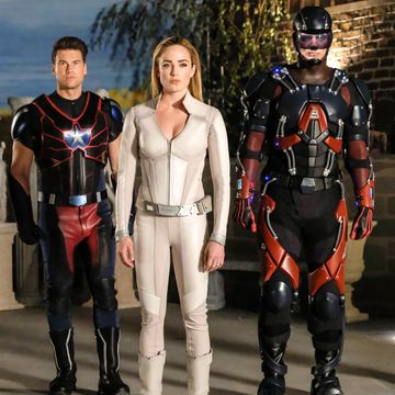 dc legends of tomorrow, series 3, caity lotz as sara lance, dominic purcell as mick rory, nick zano as nate heywood