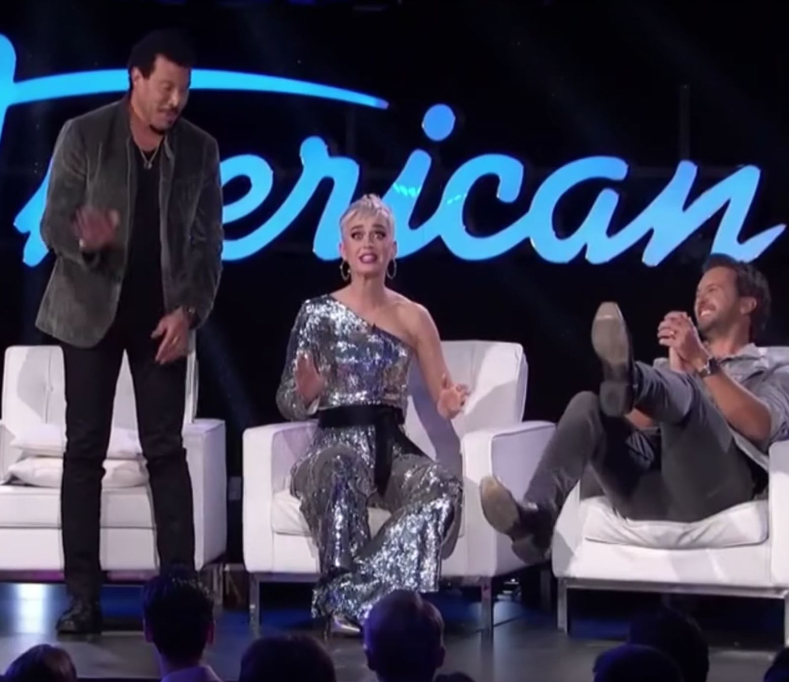 Katy Perry splits her pants on American Idol