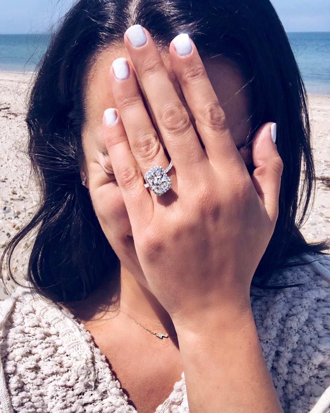 Glee star Lea Michele gets engaged to boyfriend Zandy Reich