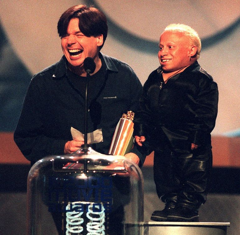 Mike Myers, Verne Troyer, MTV Movie Awards 2000