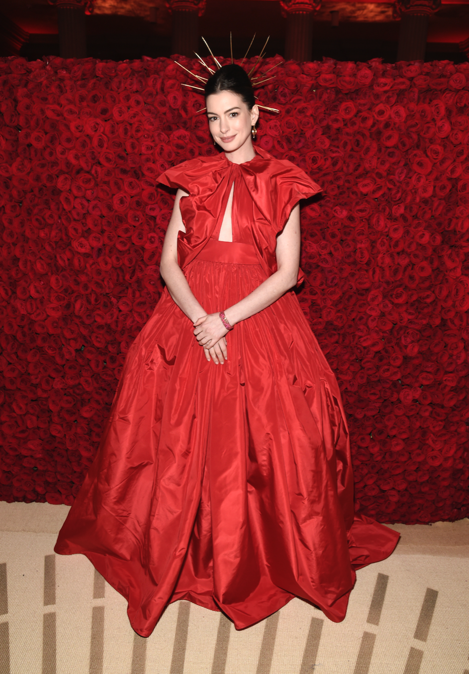 Anne Hathaway attends the Heavenly Bodies: Fashion & The Catholic Imagination Costume Institute Gala at The Metropolitan Museum of Art on May 7, 2018
