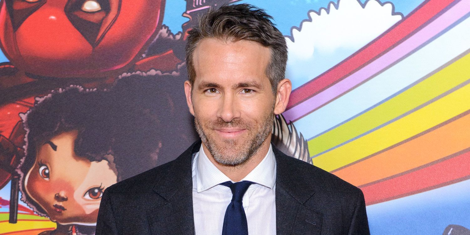 Ryan Reynolds Bundles Up on the Set of His Christmas Movie Musical