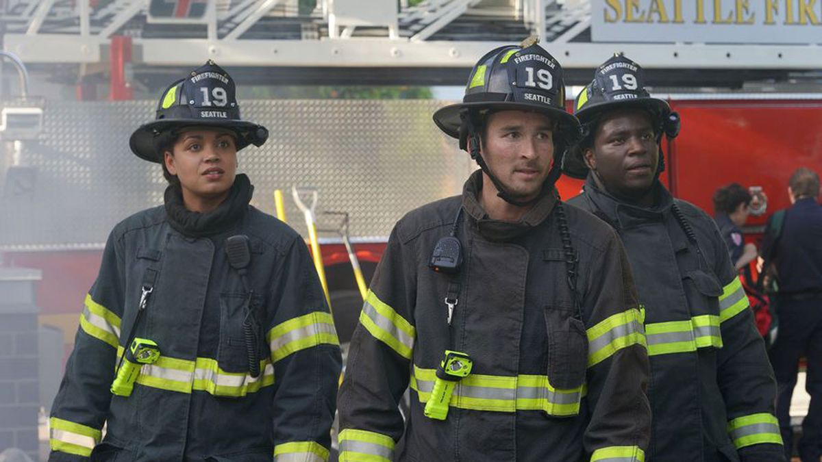preview for Station 19 and Grey's Anatomy Crossover Premiere - Trailer (ABC)