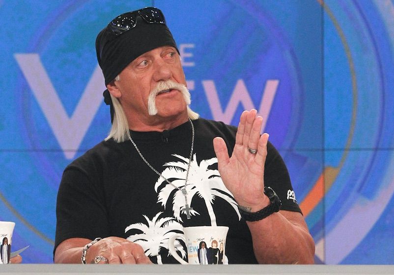 Hulk Hogan accidentally tweets that Bam Margera has as he gets him confused with Ryan Dunn