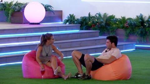 Love Island Had More People Apply This Year Than Oxford And Cambridge Universities Combined - Love Island Bean Bag Chairs Love Island Had More People Apply This Year Than Oxford And Cambridge Universities Combined - Love Island Bean Bag Chairs