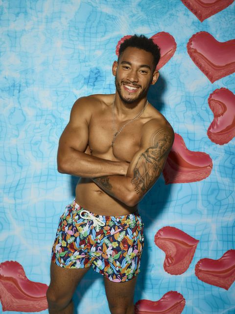 Love Island S Josh Has Head Spun By New Girl Kazimir