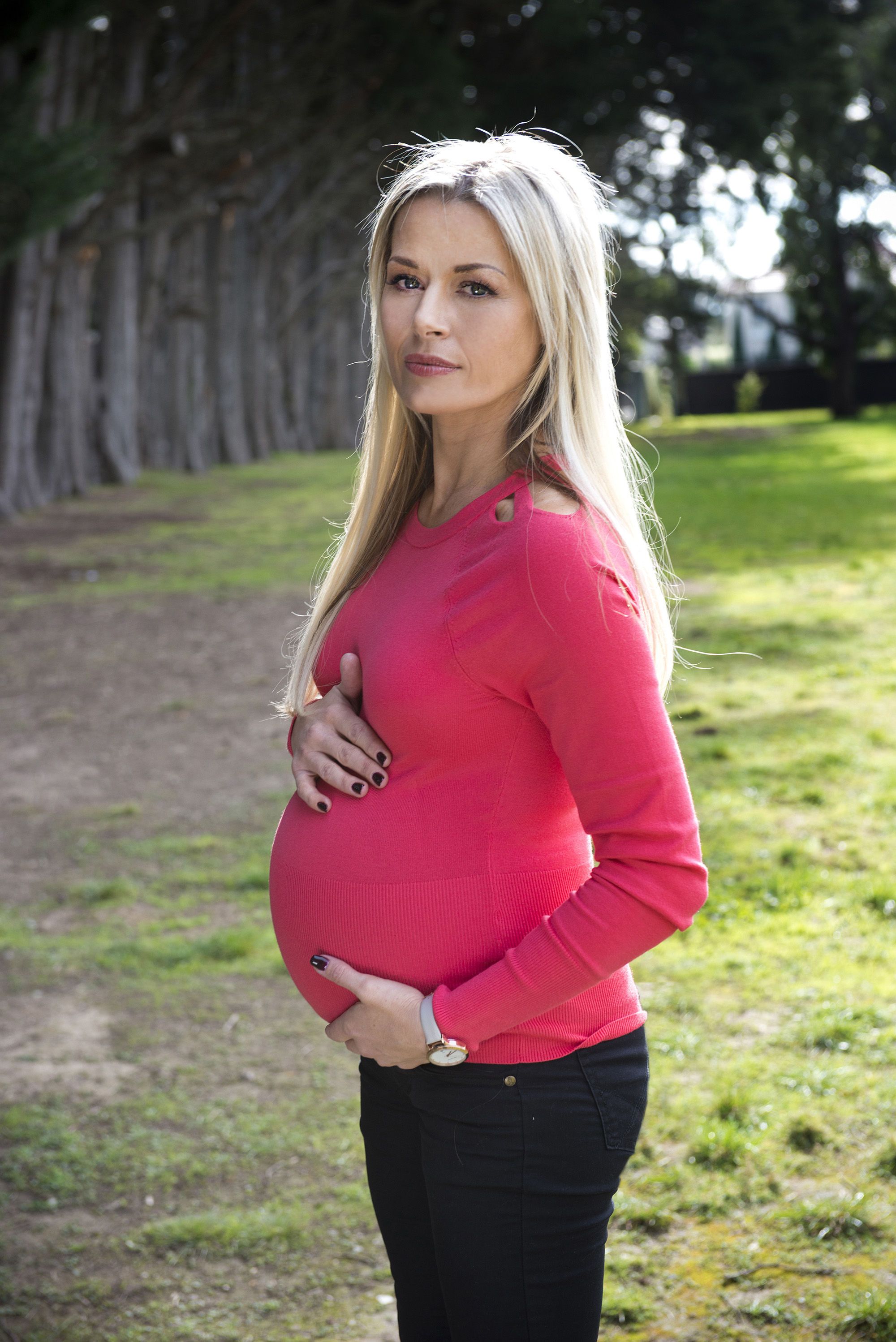 Neighbours star Madeleine West reflects on the shock bus accident that killed her