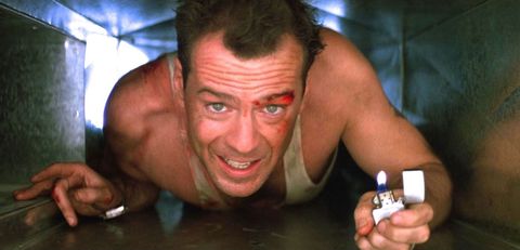 Die Hard - Hãy xem hình ảnh này để đắm mình trong một bộ phim hành động kinh điển với tên gọi \