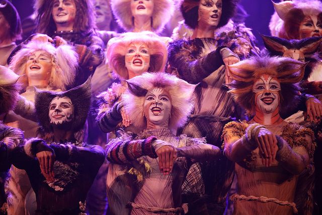 Cats musical starring Judi Dench and Taylor Swift gets an edit update