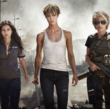 OFFICIAL FIRST LOOK AT THE WOMEN OF THE NEW Terminator 6: Natalia Reyes, Mackenzie Davis and Linda Hamilton