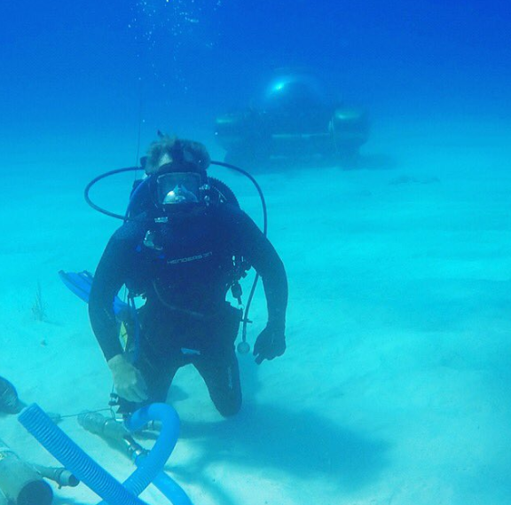 Darrell Miklos from Cooper's Treasure diving