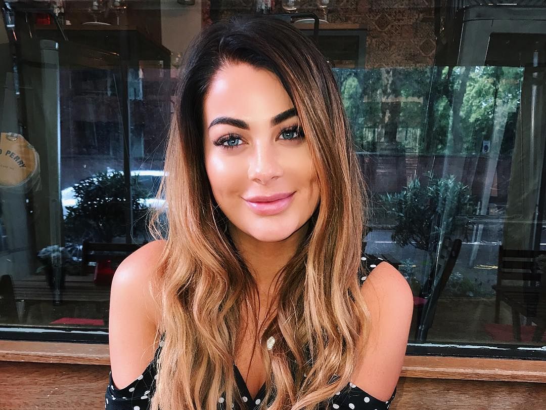 Love Island's Jessica Hayes has major fashion fail as she risks