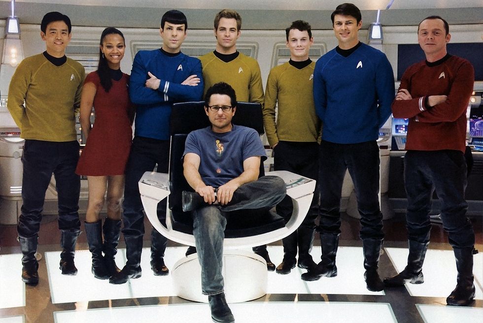 director jj abrams and the cast from star trek