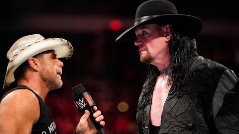 shawn michaels and the undertaker on wwe monday night raw