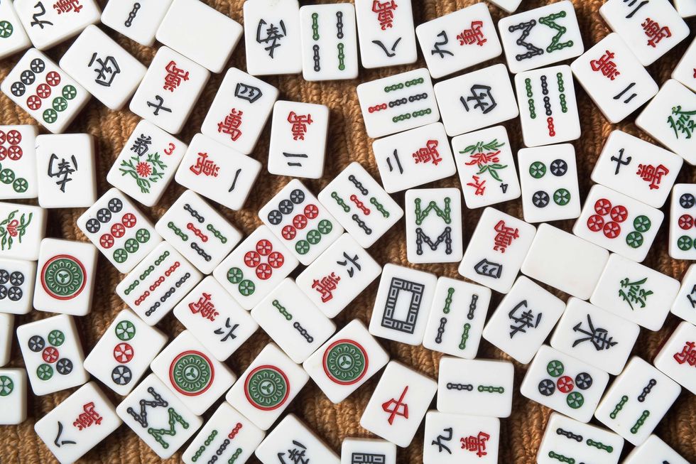 Crazy Rich Asians star breaks down that huge mahjong scene