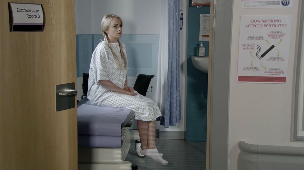 Sinead Tinker at the hospital in Coronation Street