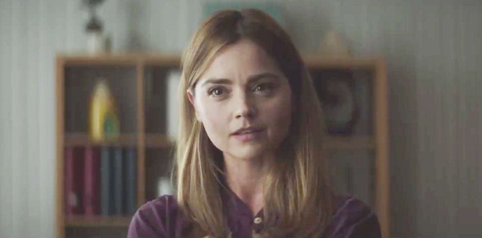 Jenna Coleman, The Cry, Episode 1