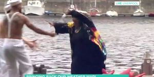 Alison Hammond pushes man into water on This Morning