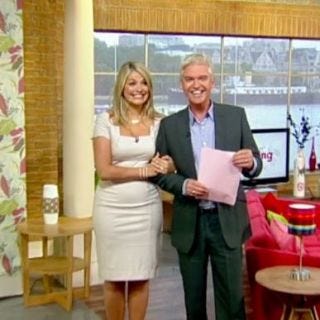 Holly Willoughby and Philip Schofield on This Morning 2005