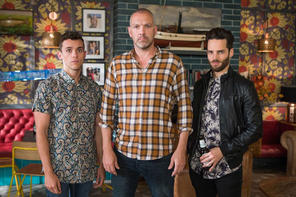 Liam Donovan returns and sees Glenn and Jesse in Hollyoaks