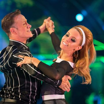 strictly come dancing week 4 stacey dooley and kevin clifton
