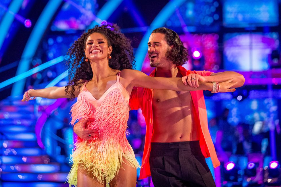 strictly come dancing week 5 vick hope and graziano di prima