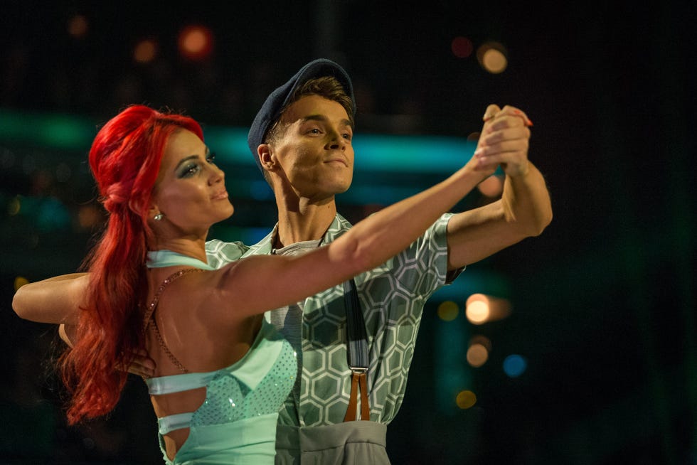 strictly come dancing week 5 joe sugg and dianne buswell