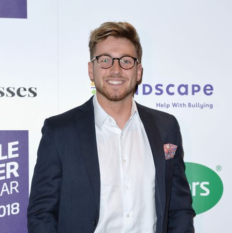 Sam Thompson en los premios Specsavers Portador de gafas del año