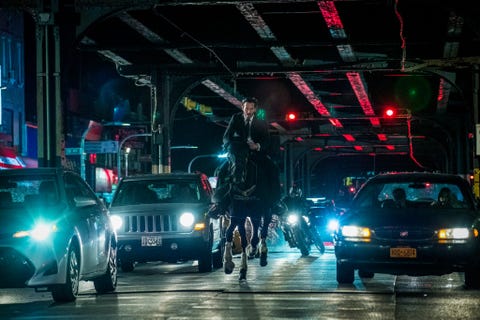 ஜான் விக் ஒரு குதிரையில் john wick 3, keanu reeves