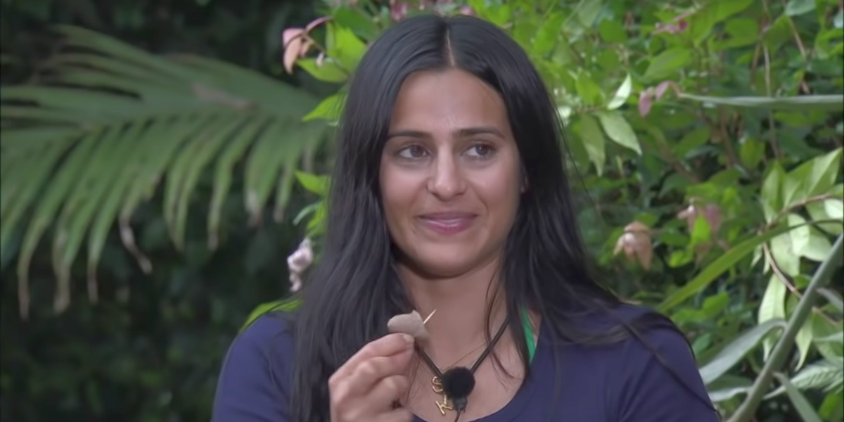 Im A Celebritys Sair Khan Tackles Two Big Fears In Sickening Sewer Bushtucker Trial 