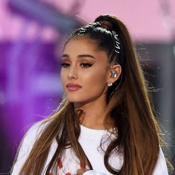 ariana grande at one love manchester gig