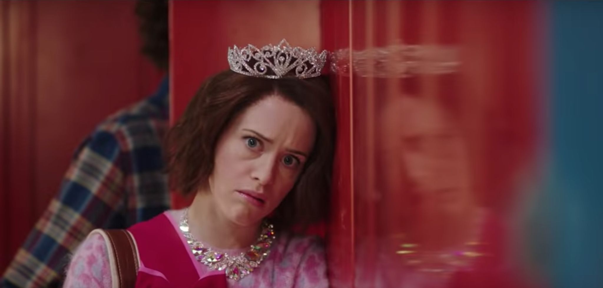 The Crown's Claire Foy on Moving Past Queen Elizabeth and the Pay-Gap  Controversy