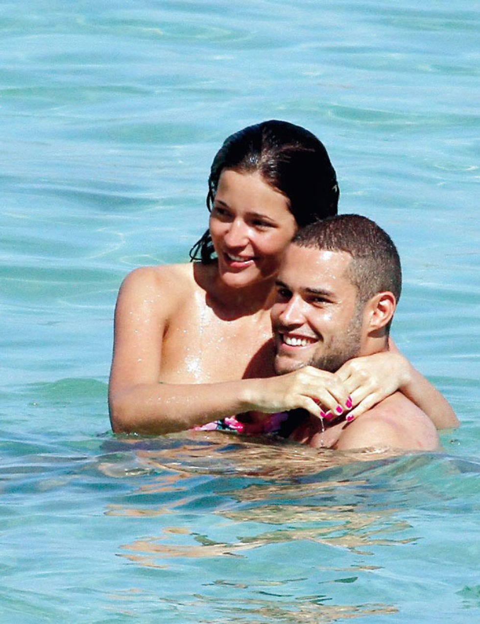 Ear, Nose, Smile, Mouth, Cheek, Fun, Skin, Water, Leisure, Happy, 