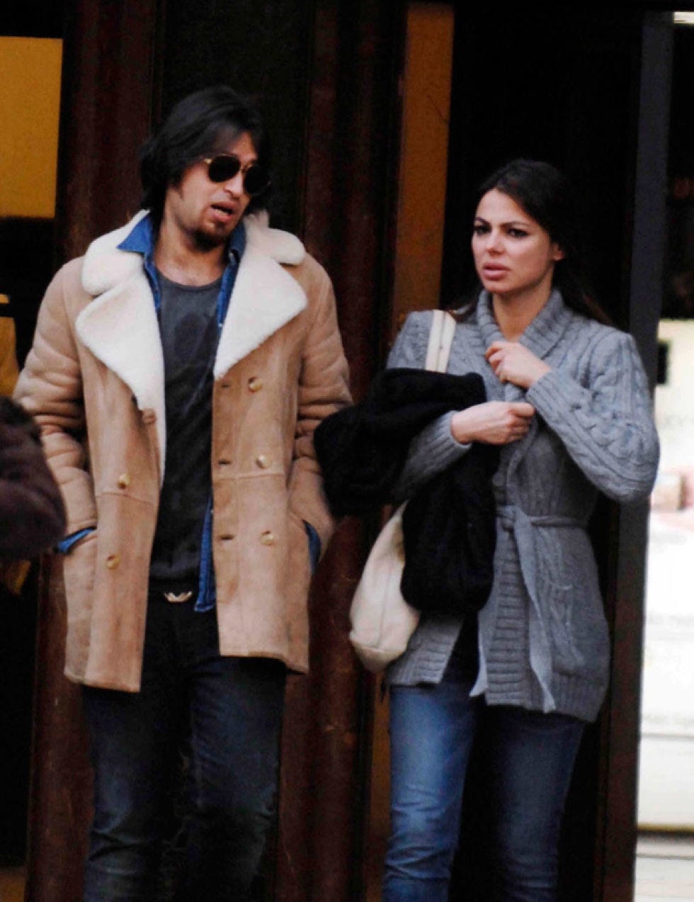 Trousers, Denim, Jeans, Jacket, Textile, Outerwear, Standing, Coat, Blazer, Fashion, 