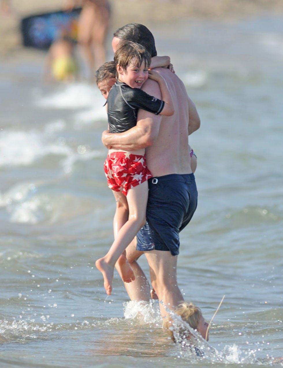 Fun, Human body, Water, People in nature, Summer, Interaction, Barefoot, Holiday, Vacation, Liquid, 