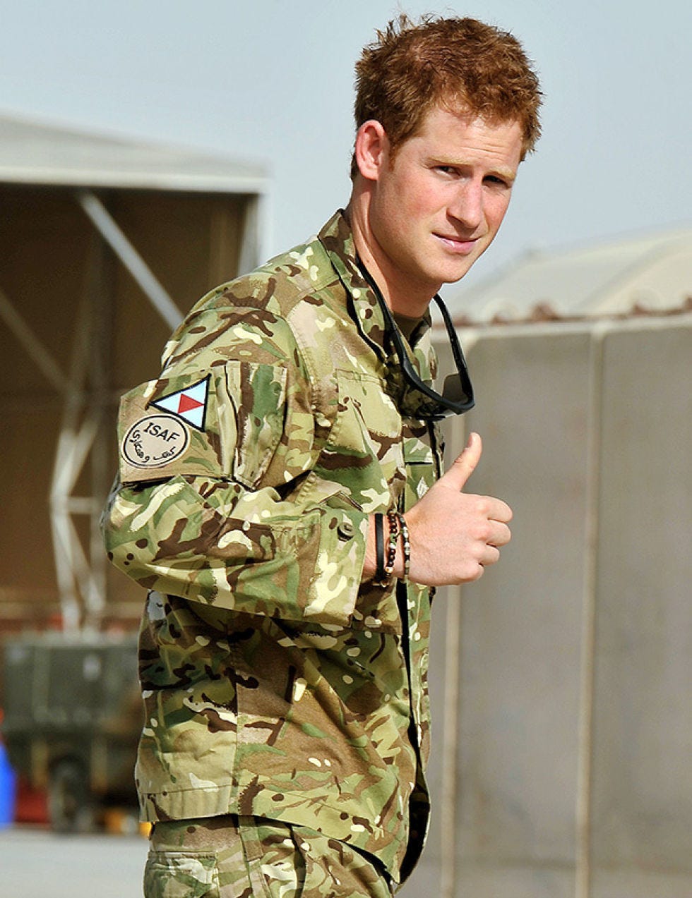 Military uniform, Soldier, Military camouflage, Military person, Camouflage, Army, Military organization, Military, Joint, Uniform, 