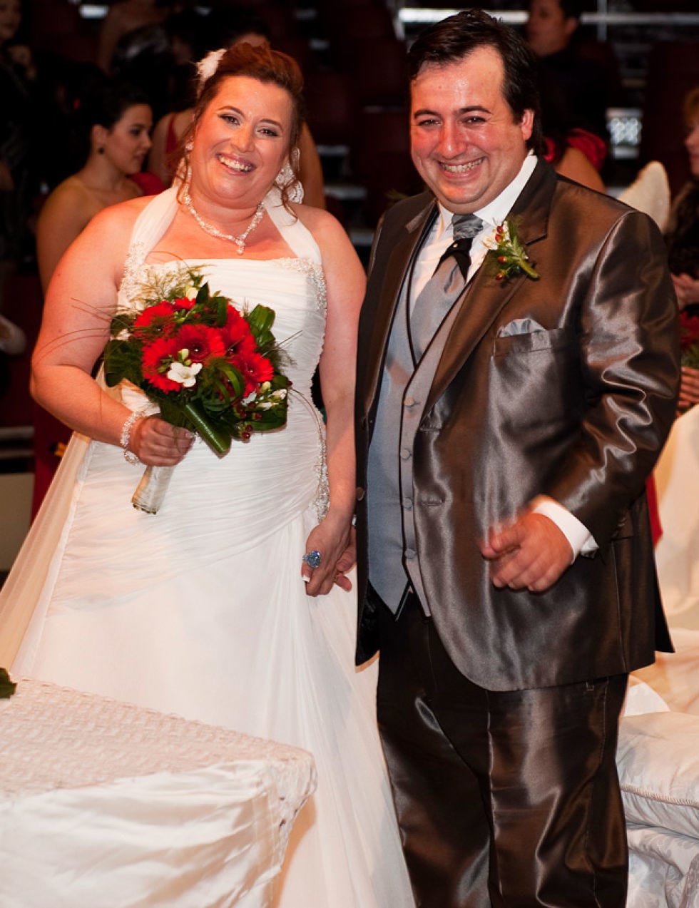Clothing, Event, Trousers, Coat, Dress, Textile, Shirt, Outerwear, Bridal clothing, Bouquet, 
