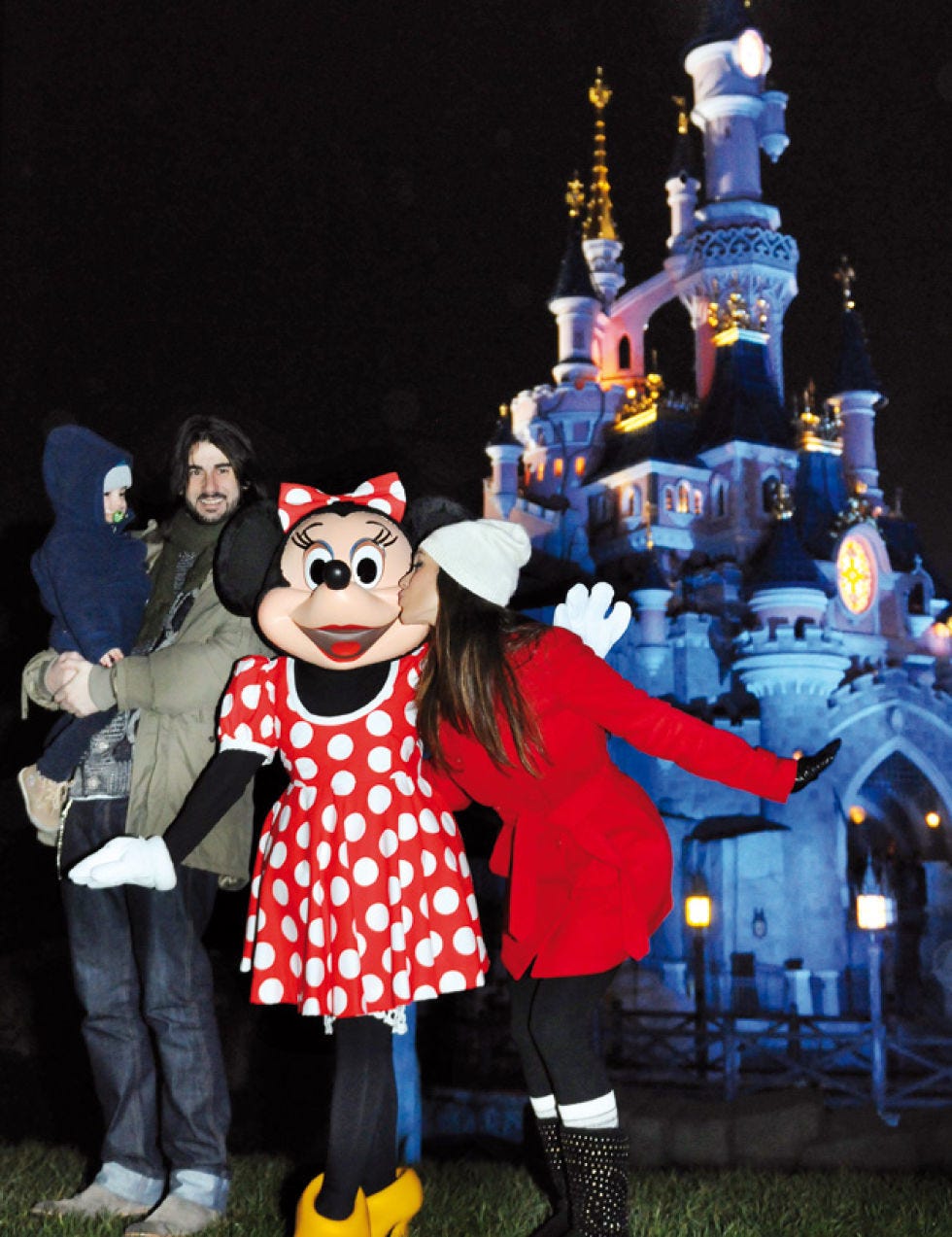 Footwear, Walt disney world, Night, Costume accessory, Mascot, World, Midnight, Costume, Fictional character, Amusement park, 