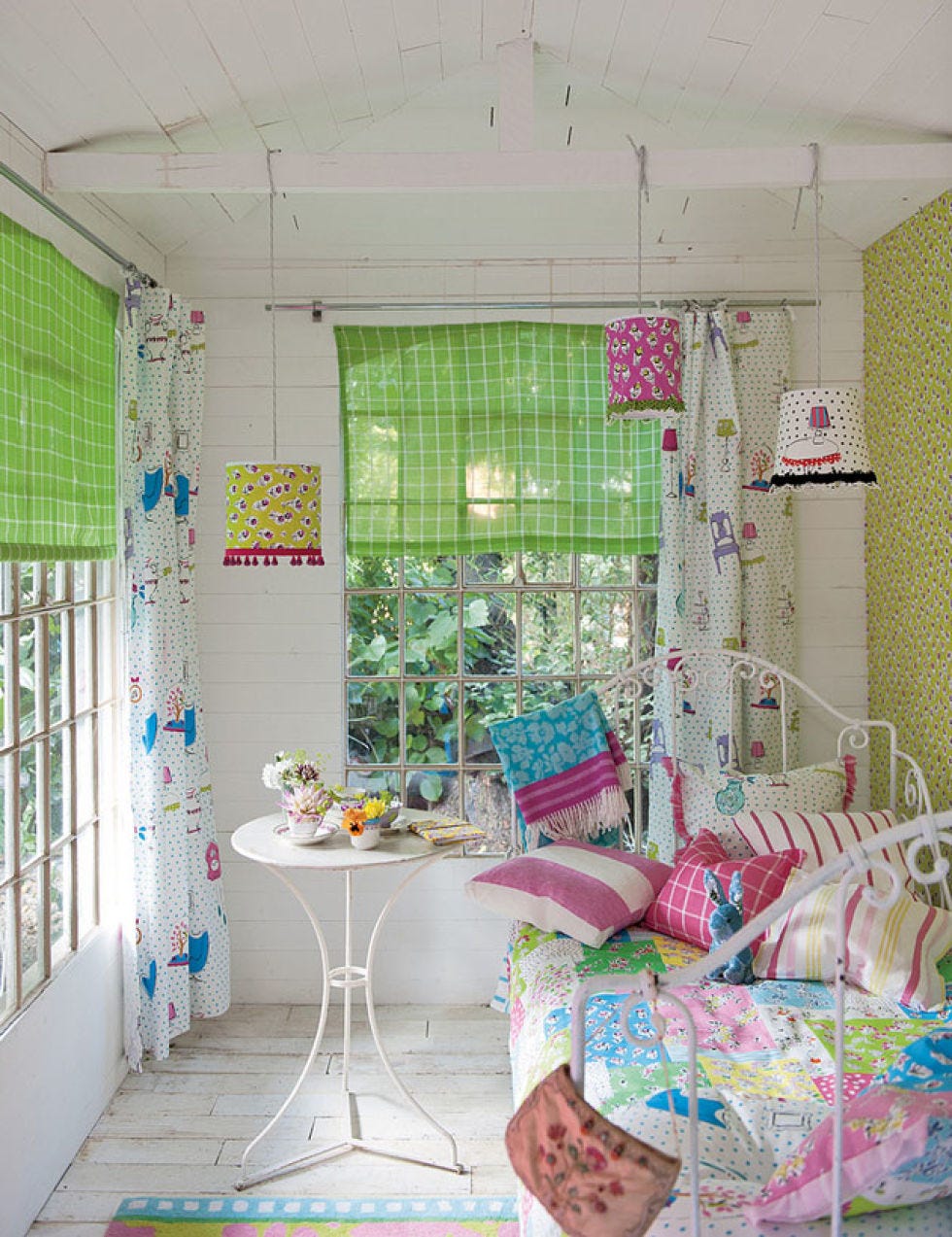Interior design, Room, Green, Textile, Pink, Ceiling, Wall, Interior design, Window treatment, Flooring, 