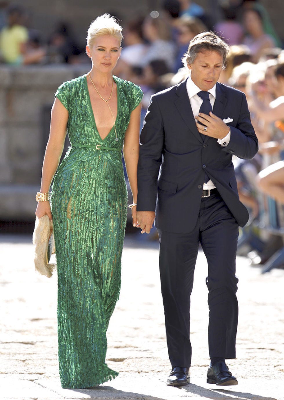 Clothing, Trousers, Coat, Standing, Outerwear, Formal wear, Collar, Style, Suit, Dress, 