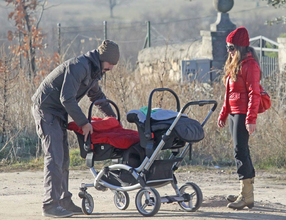 Product, Baby carriage, Red, Baby Products, Jacket, Boot, Street fashion, Bag, Service, Rolling, 