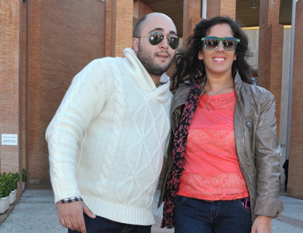 Clothing, Eyewear, Glasses, Vision care, Sunglasses, Sleeve, Textile, Shirt, Jacket, Flowerpot, 