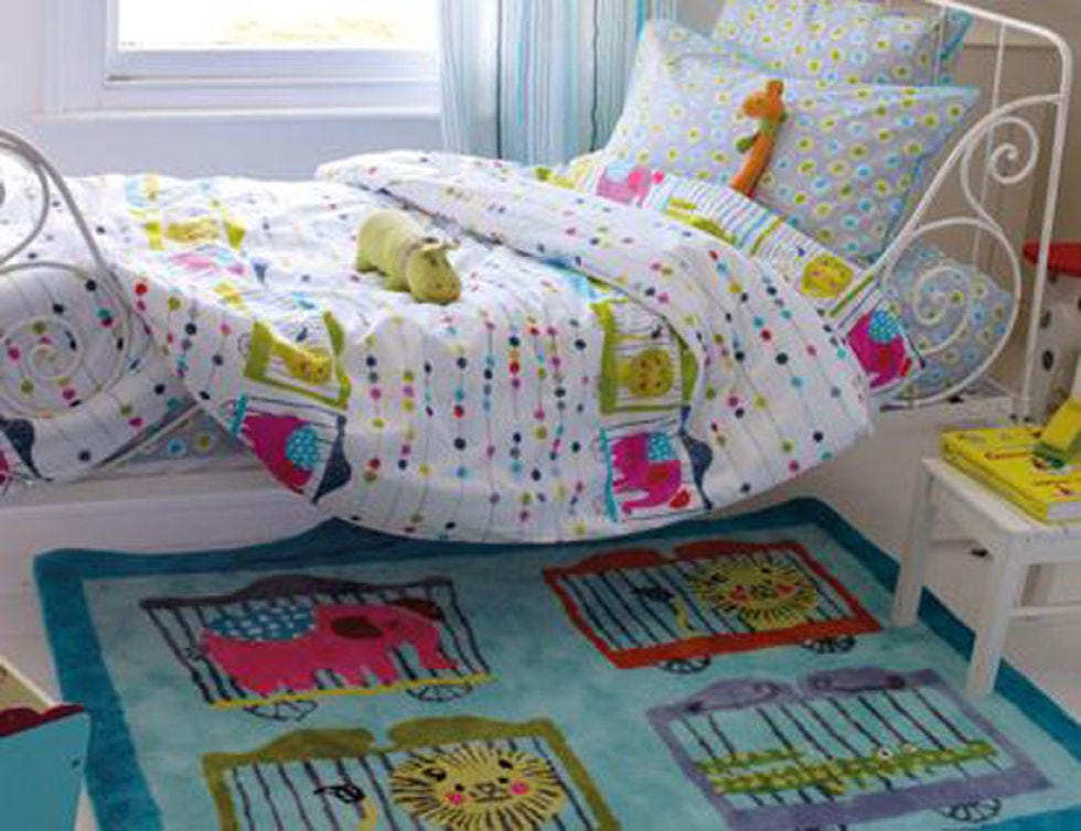 Room, Interior design, Textile, Linens, Pink, Bedding, Bedroom, Pattern, Bed sheet, Home, 