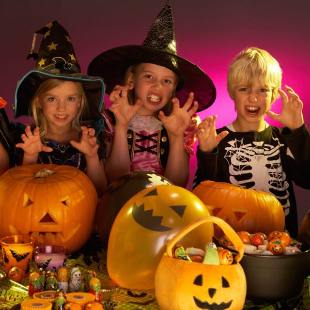 Calabaza, Vegetable, Squash, Produce, Hat, Witch hat, Pumpkin, Winter squash, Orange, Local food, 