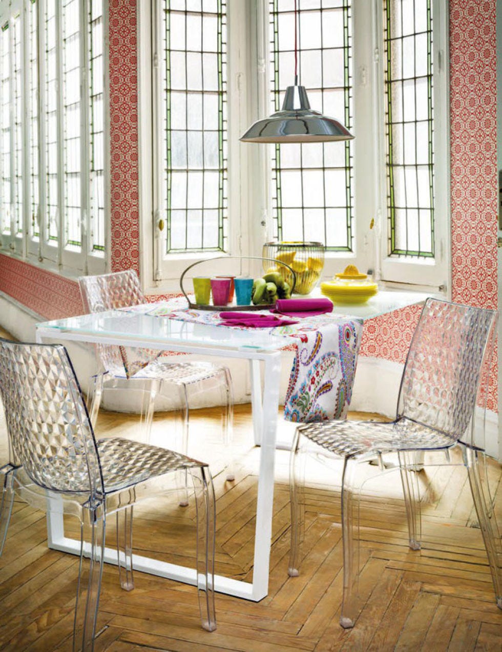 Interior design, Room, Window, Floor, Furniture, Flooring, Home, Fixture, Lampshade, Interior design, 