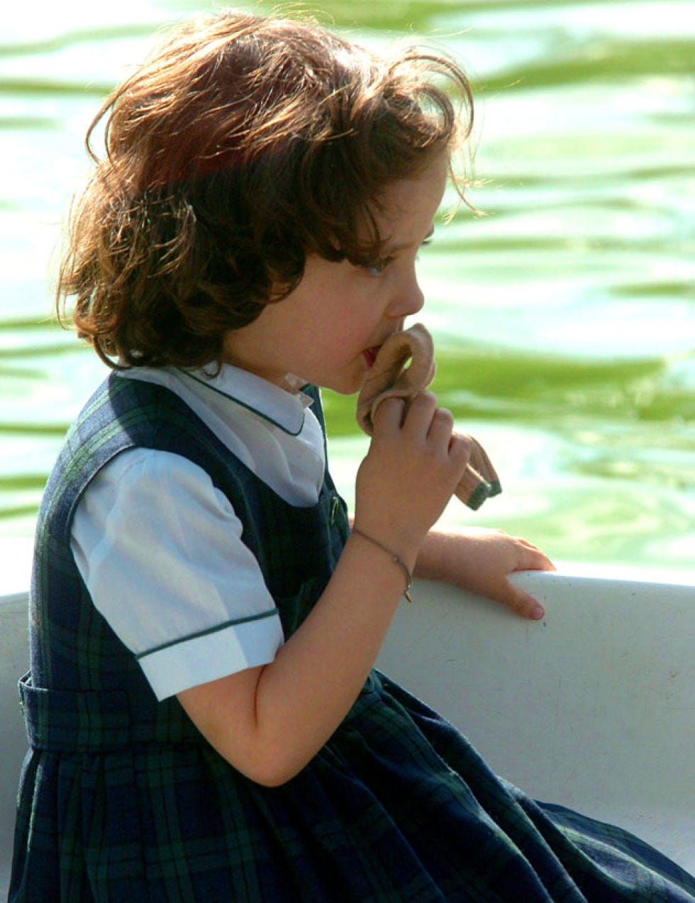 Human body, Plaid, Summer, Tartan, School uniform, Brown hair, Curious, 