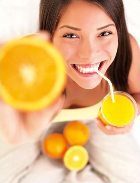 Yellow, Ingredient, Facial expression, Drink, Eyelash, Tooth, Orange juice, Juice, Fruit, Orange drink, 